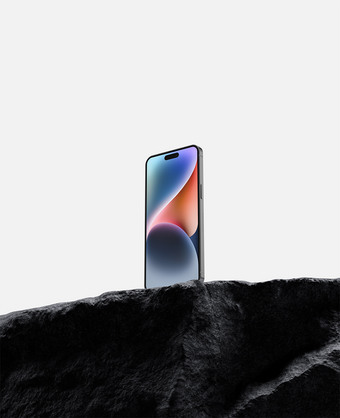 放在岩石上的iphone苹果手机样机模板